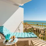 Algarve's Sea View Apartment